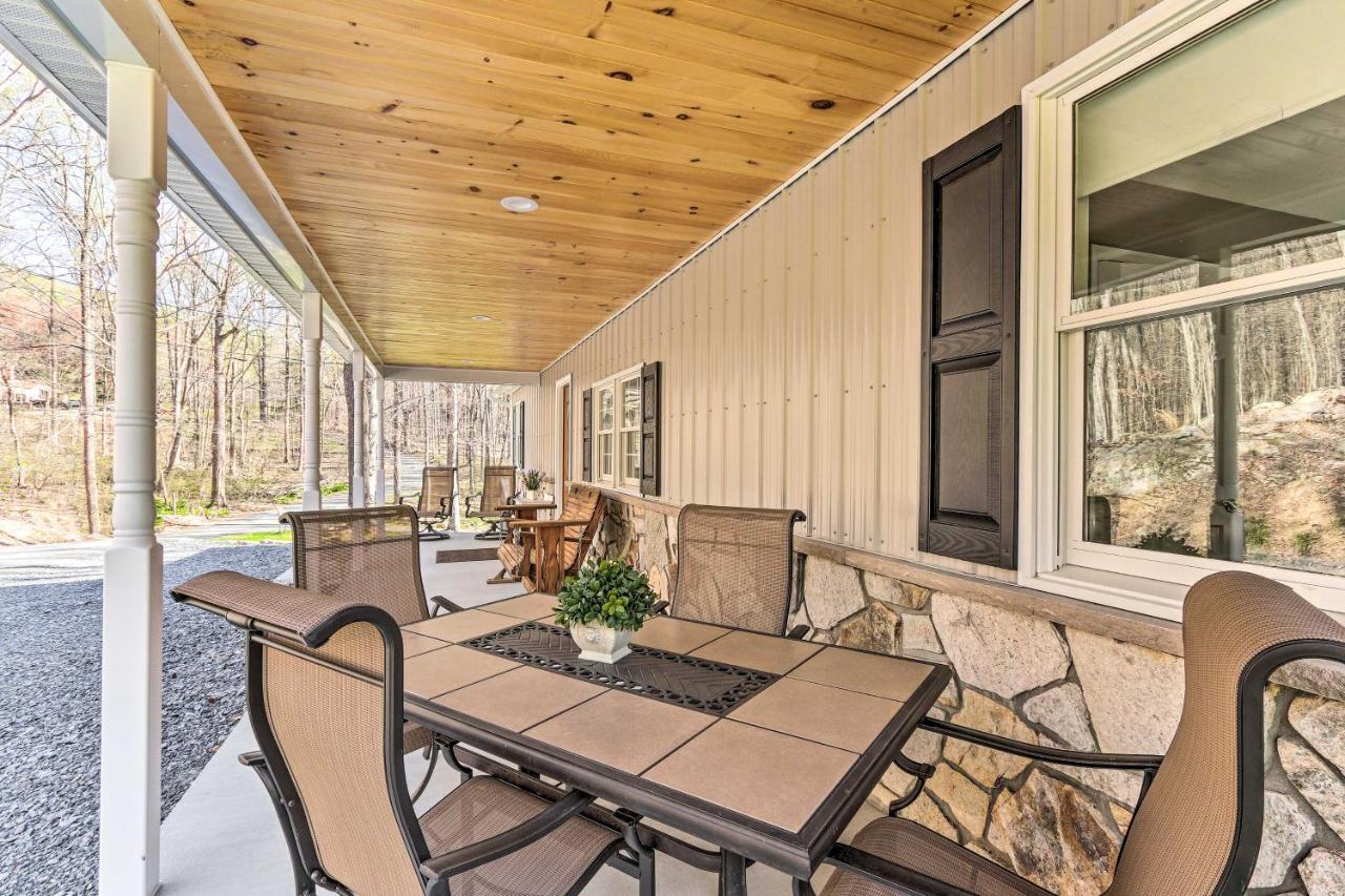 Peaceful And Secluded Knoxville Retreat With Deck エクステリア 写真