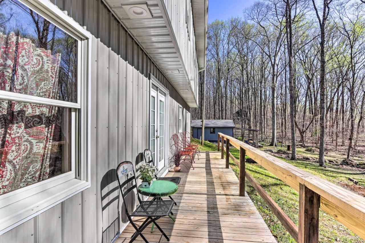 Peaceful And Secluded Knoxville Retreat With Deck エクステリア 写真